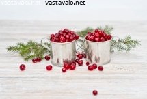 suomalaiset-luonnontuotteet-kruunaavat-juhlapoydan