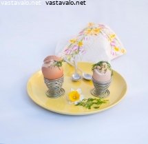 paasiaisena-syodaan-kananmunia
