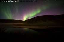 tenojokilaakson-revontulet