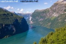 nakyma-kotkien-mutkasta-geirangerinvuonolle