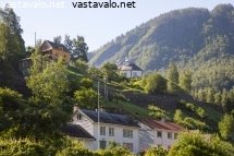kylakirkko-korkealla