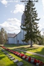 polvijarven-kirkko-ja-sankarihaudat