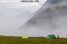 leirintaalue-pilvien-ylapuolella