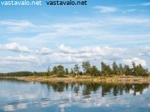 tyyni-syyspaiva-saaristossa