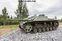 ps-53121-rynnakkotykki-muistomerkkina