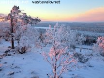 tunturimaisema-ja-auringonnousu