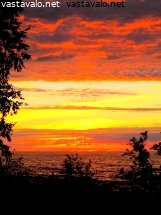 auringonlaskun-siluetit