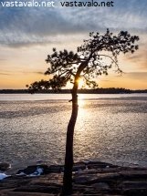 kevatilta-rannalla