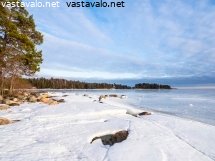 maaliskuun-rantamaisema