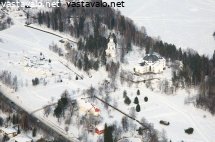 jamsan-kirkonseutu-talvella