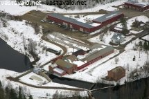 vanha-kartonkitehdas-vaarakoskella-2