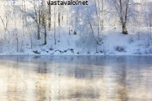 pakkaspaiva-jokirannassa