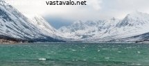 vuorimaisema-lyngenista