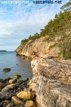 luonnonsuojelualueen-jylha-kallio