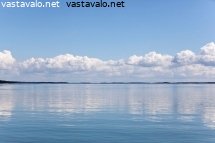 aurinkoinen-kesapaiva-saaristossa
