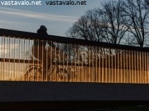 kirjastosillalla