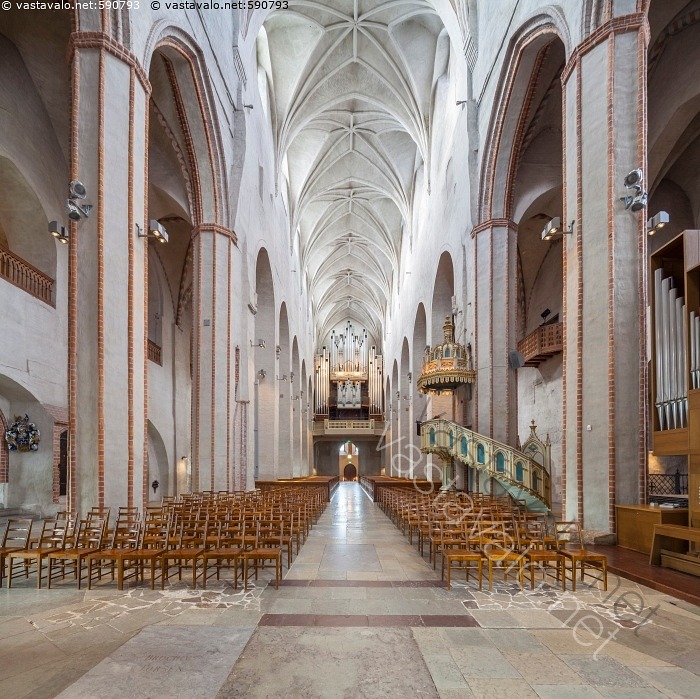 kuva-turun-tuomiokirkko-sis-lt-tuomiokirkko-turku-turun-basilika
