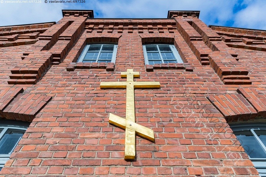 Kuva: Ortodoksinen risti rakennuksen seinällä - Slaavilainen risti  ortodoksinen ortodoksi Lappeenrannan linnoitus - Kuvapankki - Kuvatoimisto  Vastavalo.net