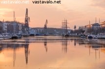 aurajoki-punertavissa-vareissa