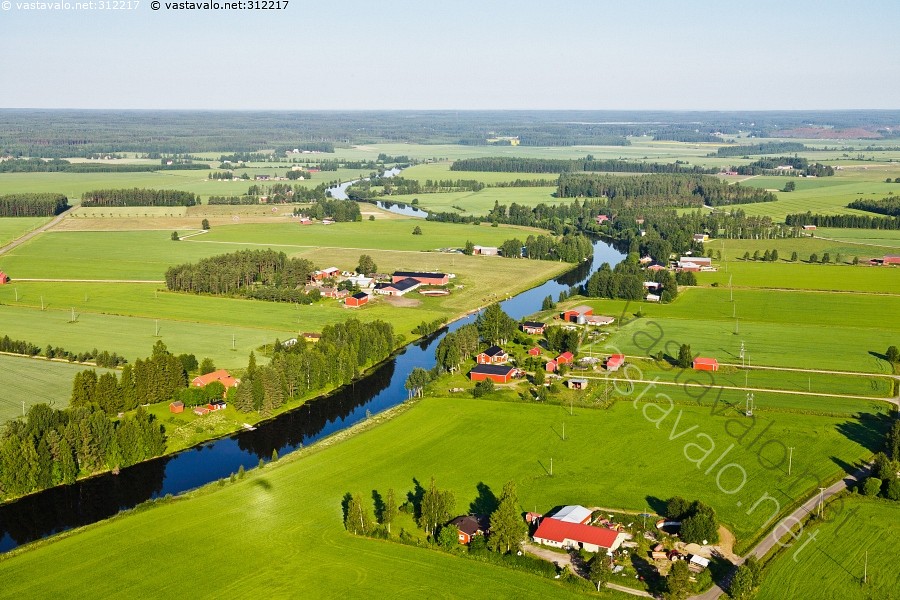 Kuva Karvoskylä Karvoskylä Nivala Kalajoki jokimaisema ilmakuva