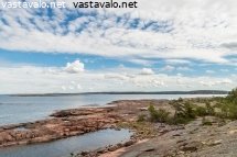 meri-pilvet-ja-kalliot