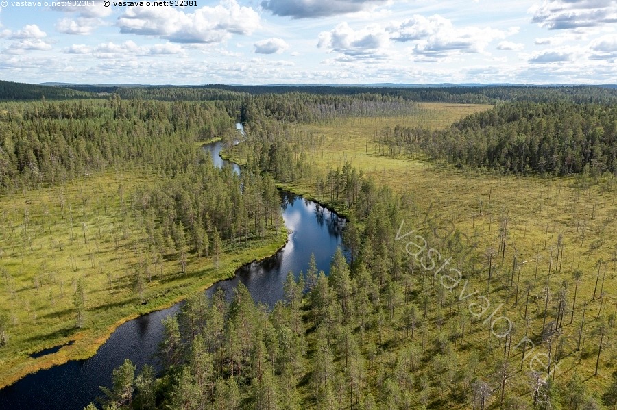 Kuva Er maajoki Joki Er maajoki Virta Vesi Virtaus Er maa Mets Suo kuva-er-maajoki-joki-er-maajoki-virta-vesi-virtaus-er-maa-mets-suo
