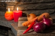 kasviksia-ja-kynttiloita