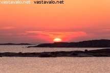 auringonlasku-itamerella