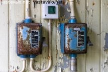 vanhat-teraksiset-kuormankytkinkotelot