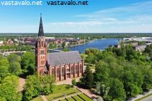 keskiporin-kirkko
