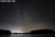 jarvi-linnunradan-alla