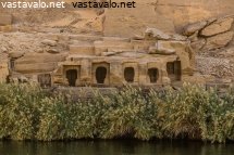 ylhaisten-hautakammiot-niilin-rantatormassa