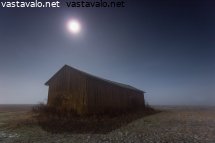 lato-kuunvalossa
