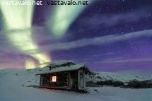 revontulia-meekonjarvella