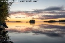 illan-viimeiset-valot-hoytiaisella