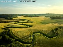 illan-pitkat-varjot