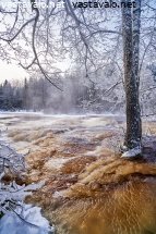 tulviva-talvinen-joki