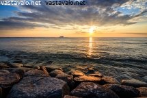 aurinko-laskee-suomenlahteen