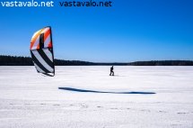 leijahiihtaja-jarven-jaalla