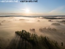 sumun-peittama-maisema