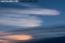 pilvia-iltataivaalla