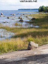 seskaron-kivikkoinen-ranta