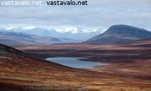 lumihuippuja-ja-maaruskaa