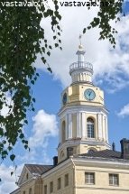 raatihuoneen-kellotorni-haminassa
