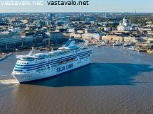 silja-serenade-lahdossa-helsingin-etelasatamasta